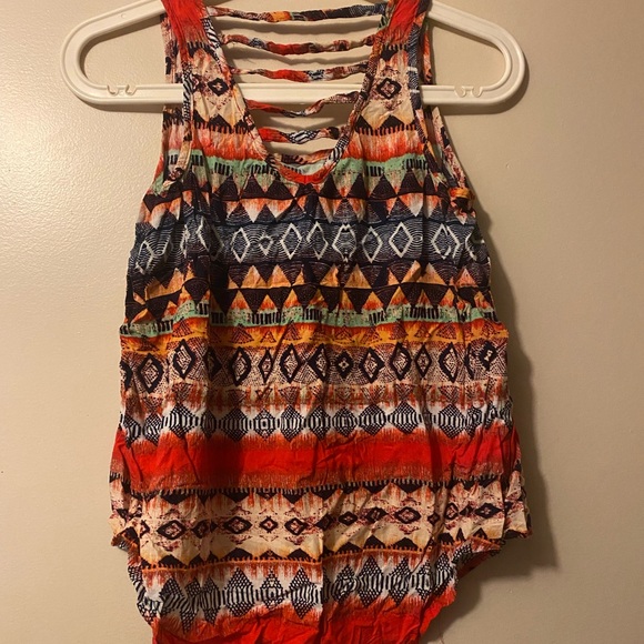 Xhilaration size small top - Picture 2 of 3